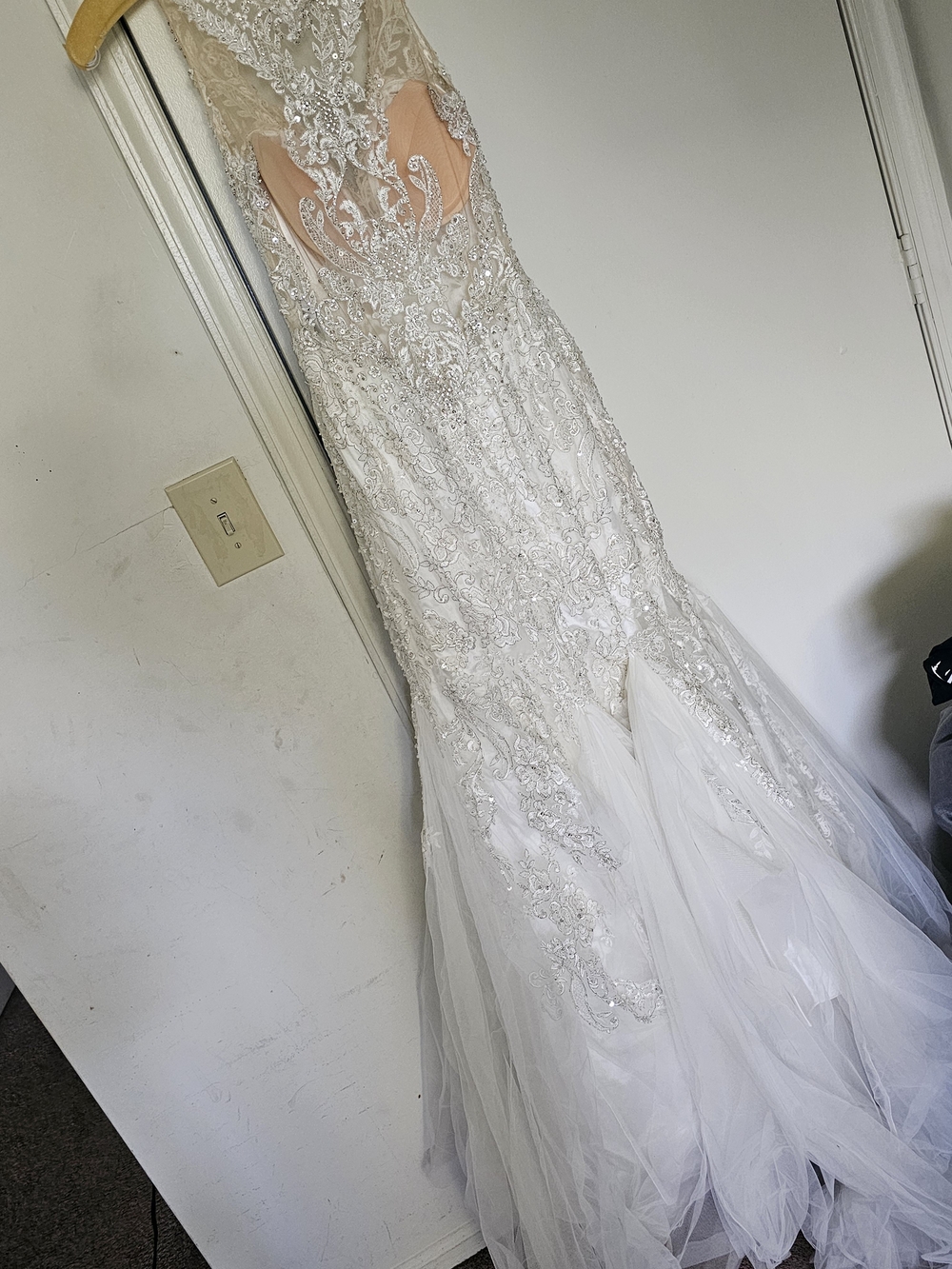Ivory Beaded Lace Mermaid Gown - Unbranded